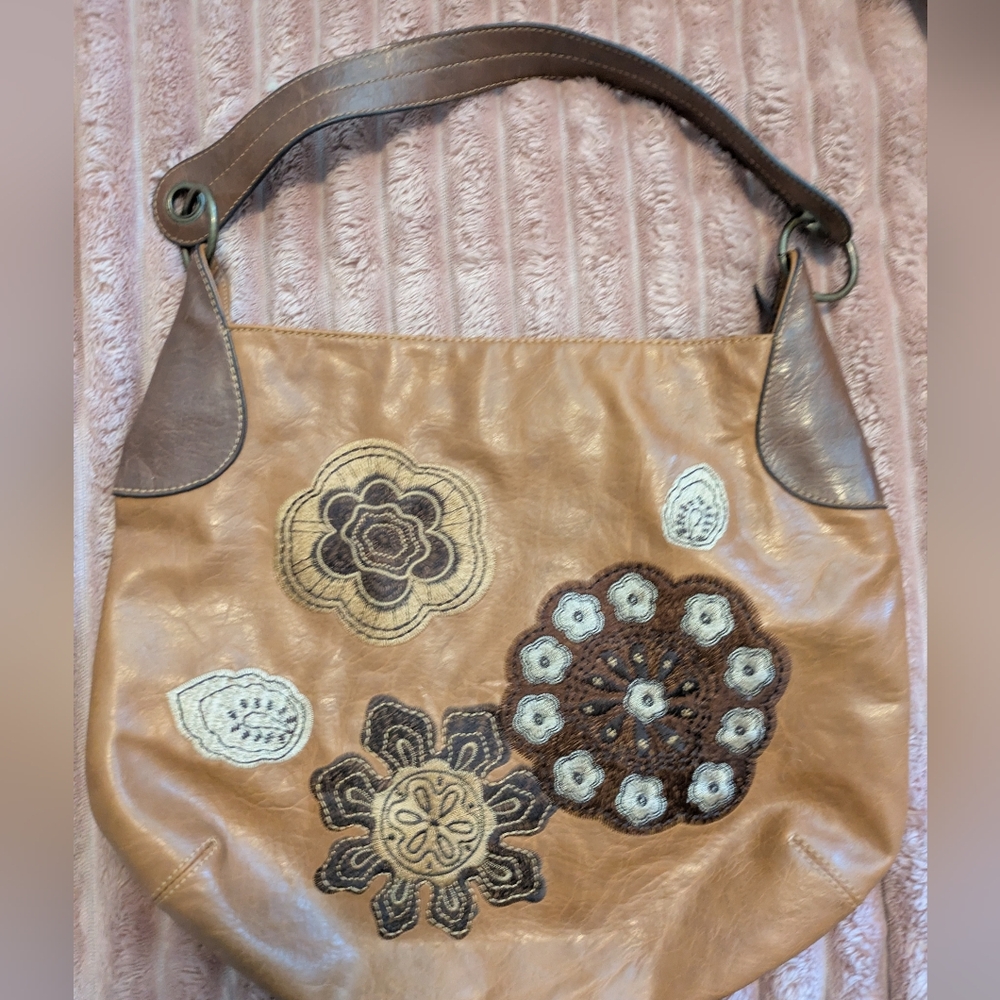 ✨3/25$ Y2K Boho Twee Tan Hobo Bag Crochet Floral Patches